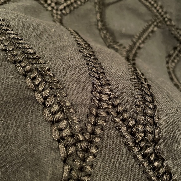 🤩 Little Black Dress - Picture 5 of 15